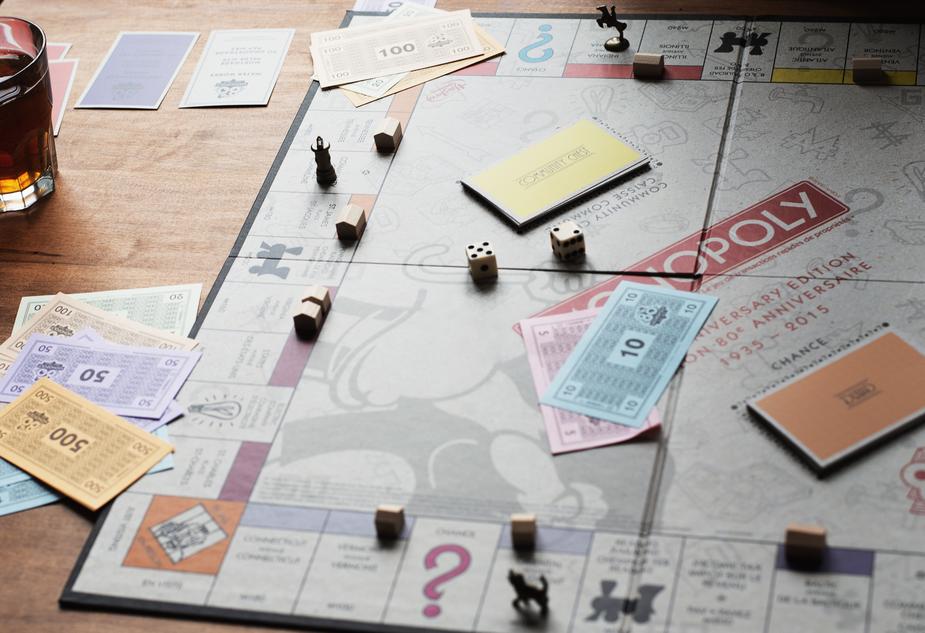 Monopoly image from Burst by Shopify